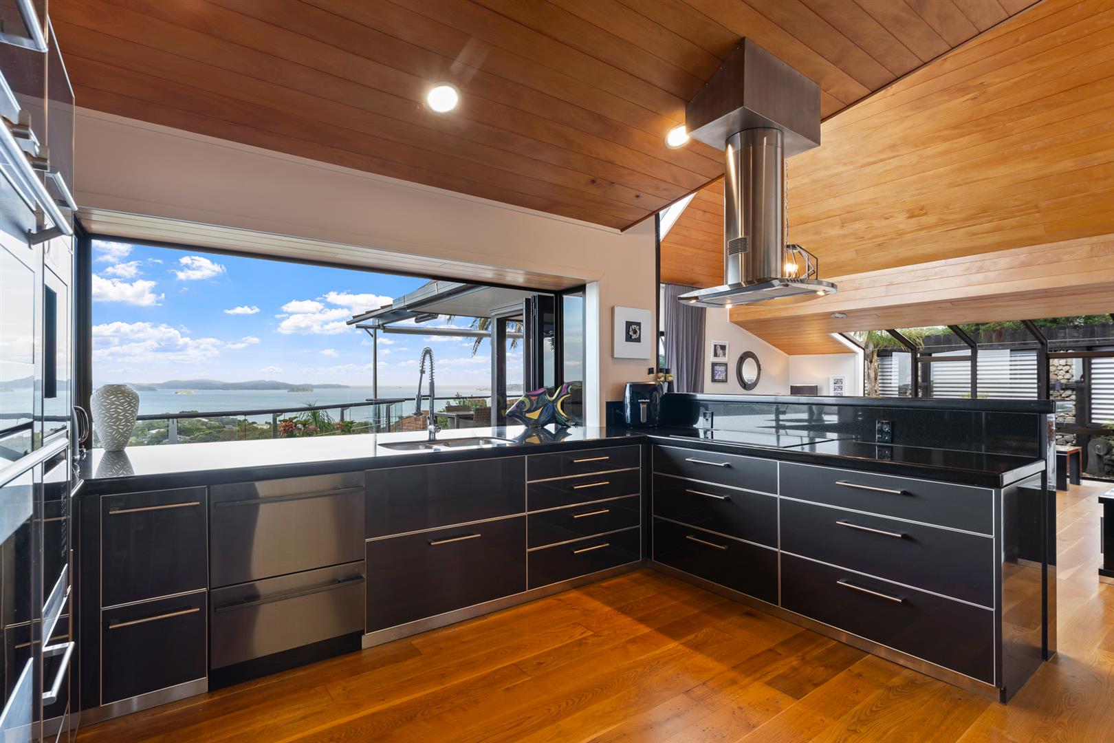 Photo 6 of 5 Kotare Place, Sandspit, Warkworth